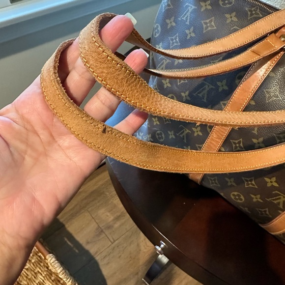Louis Vuitton Rare weekender bag - Picture 10 of 16